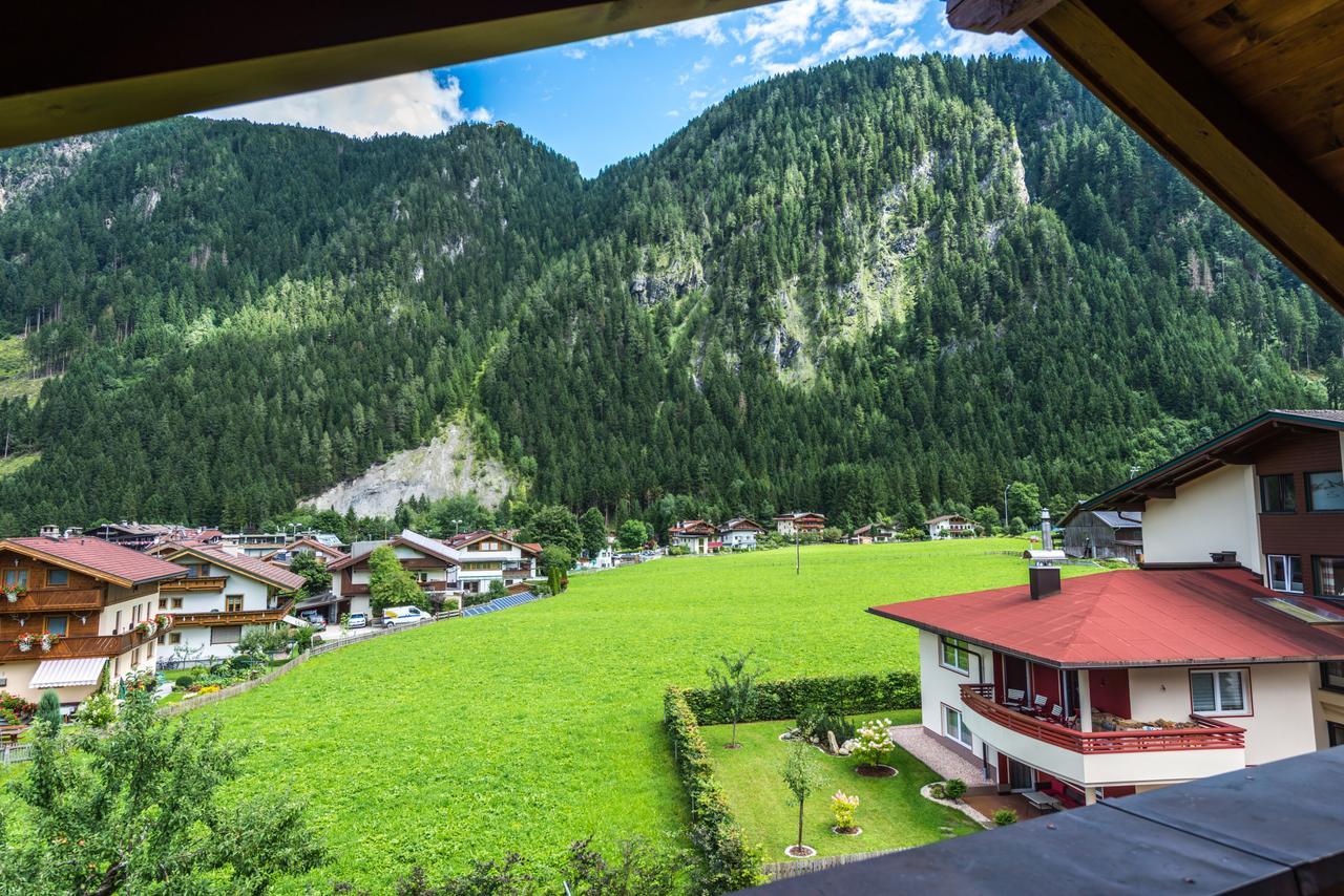 Moroder Haus Hotel Mayrhofen Exterior photo